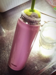 泡で洗う