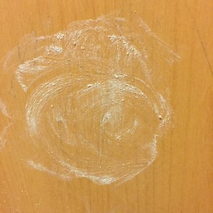 歯磨き粉 すり込む
